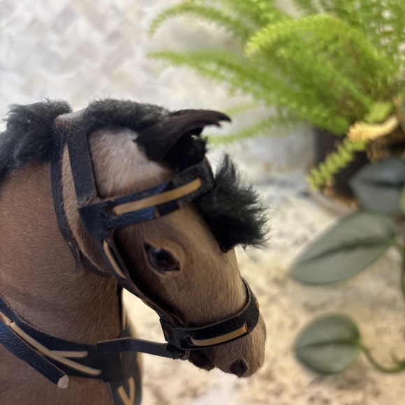 Vintage Model Horse Realistic Figure Real Hair Glass Eyes Saddle 10"‎ Tall - Picture 12 of 16